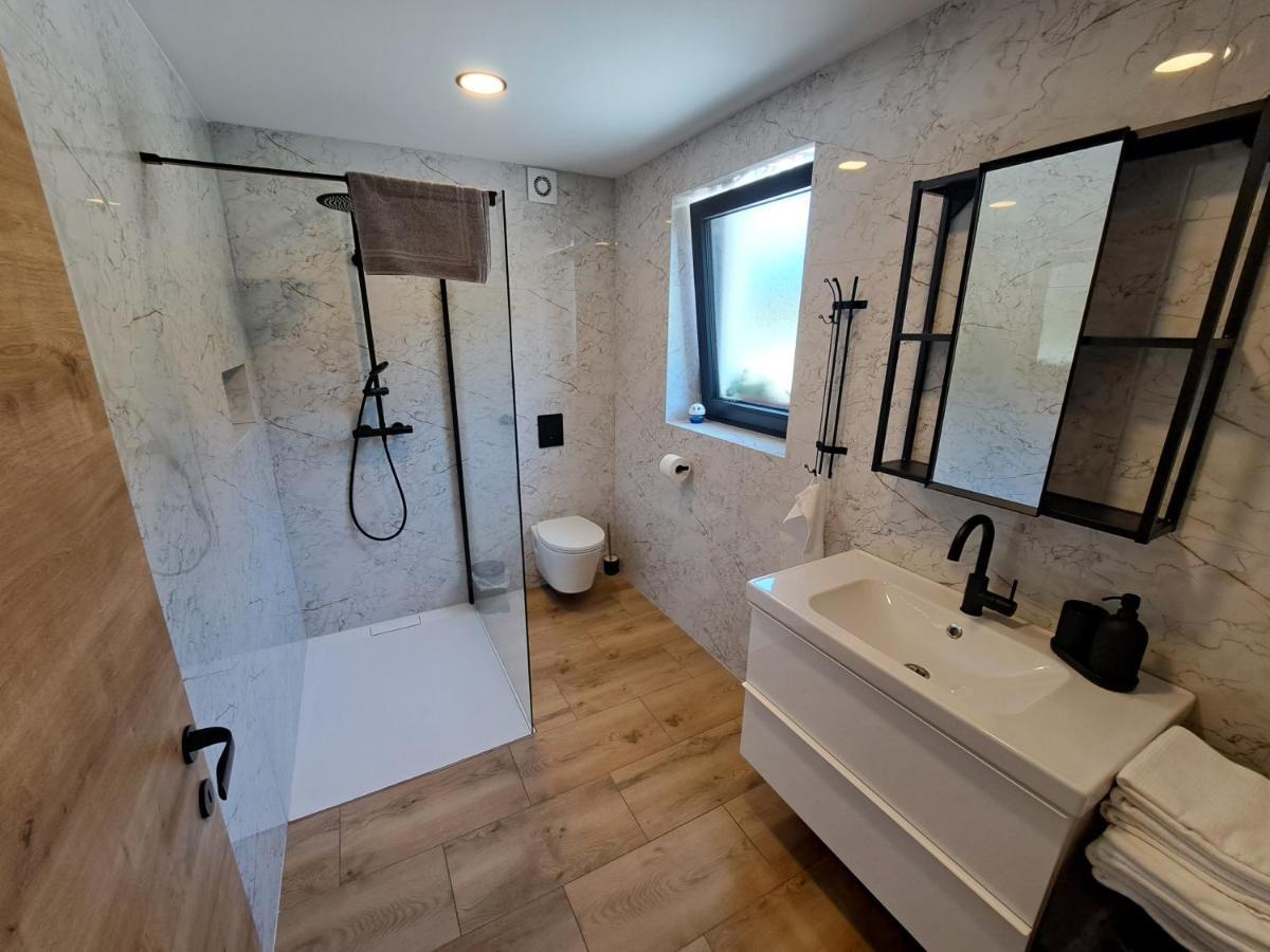 Riverside Apartma 1, كْرانْيِسكا غورا المظهر الخارجي الصورة